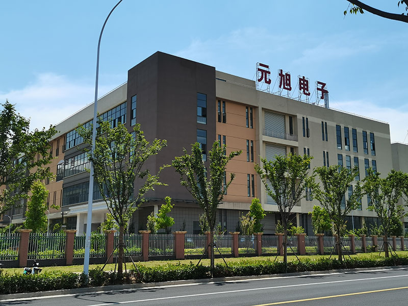 南京萨特科技旗下全资子公司安徽元旭采购我司一台八温区茄子黄色视频下载用于贴片保险丝，贴片电阻测试SMT焊接缺陷